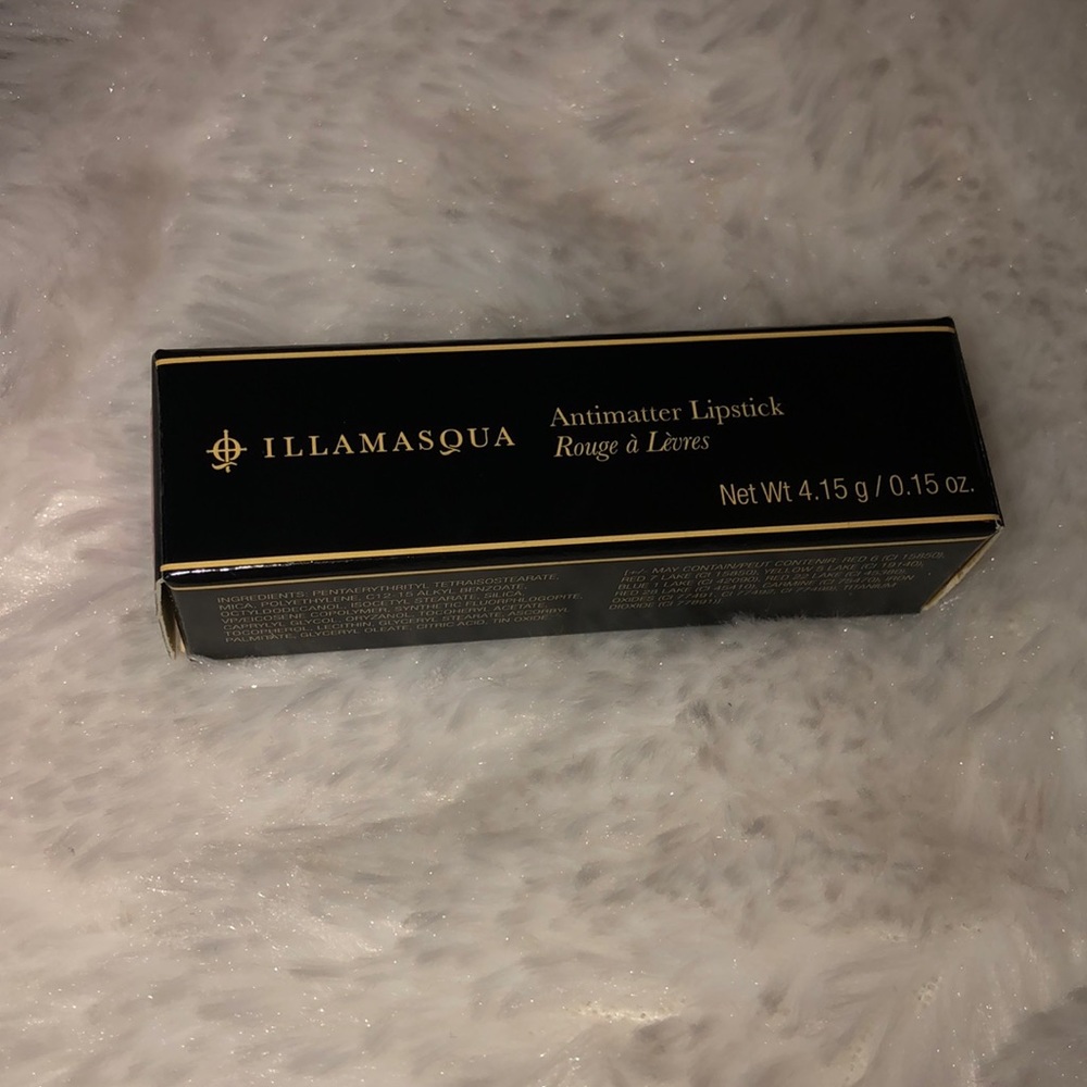 Illamasqua lipstick